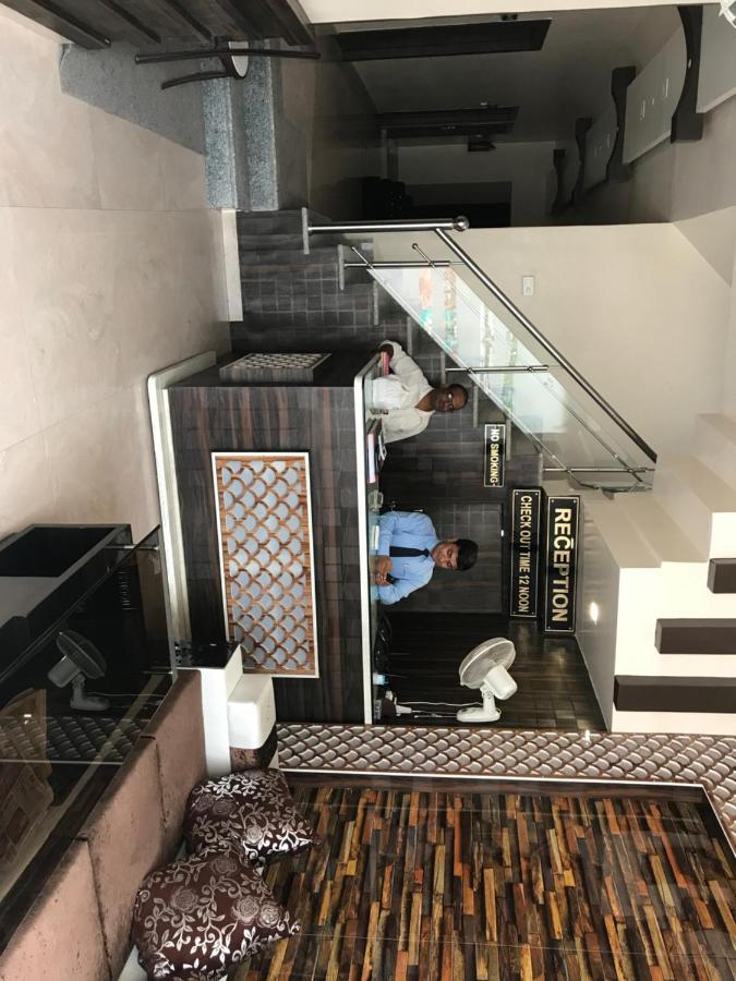 Hotel Mmk Kanpur Exterior photo