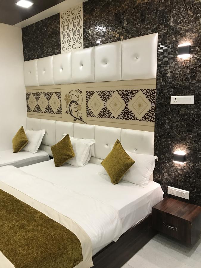 Hotel Mmk Kanpur Exterior photo