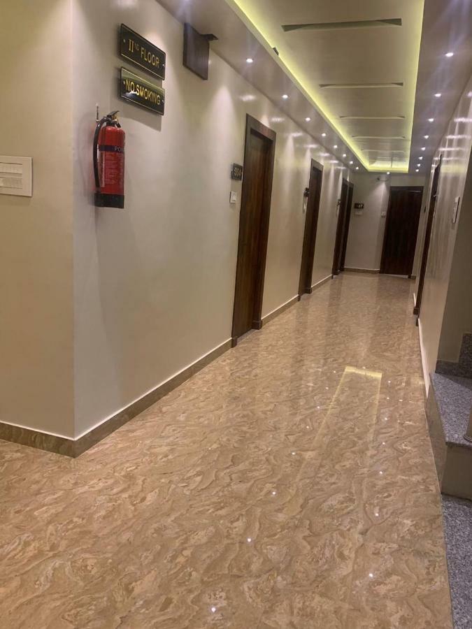 Hotel Mmk Kanpur Exterior photo